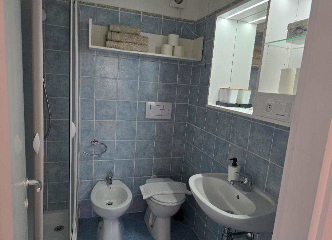 2-bedroomed modern apartment with seaview - Housity