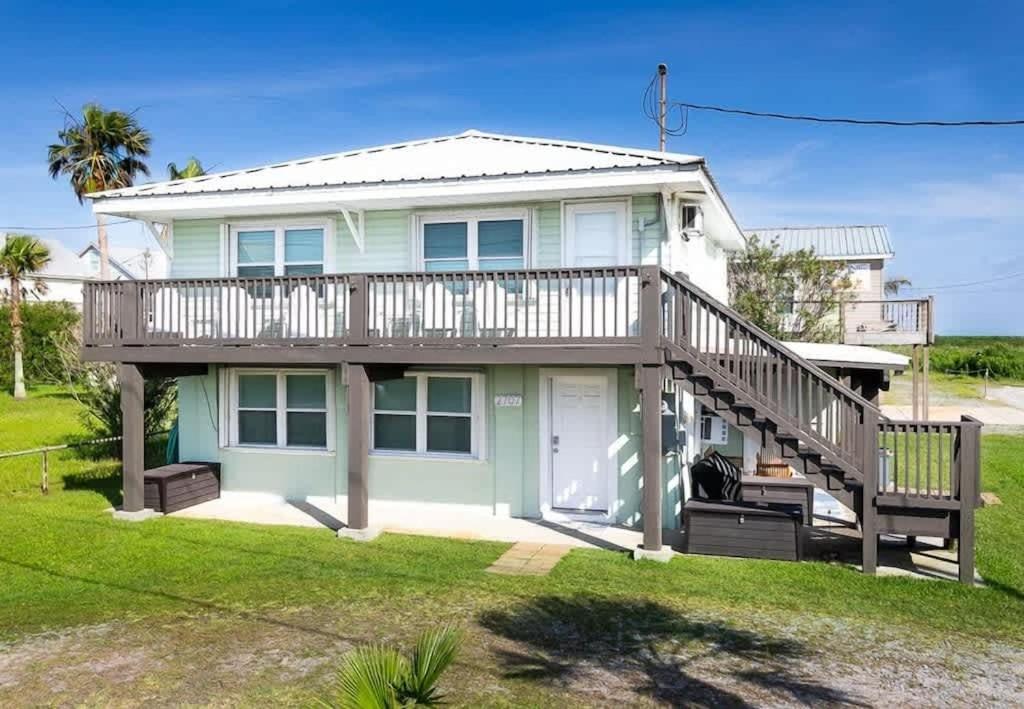 C'est Bon Across from UTV Entry Point! Sleeps 13! - Housity