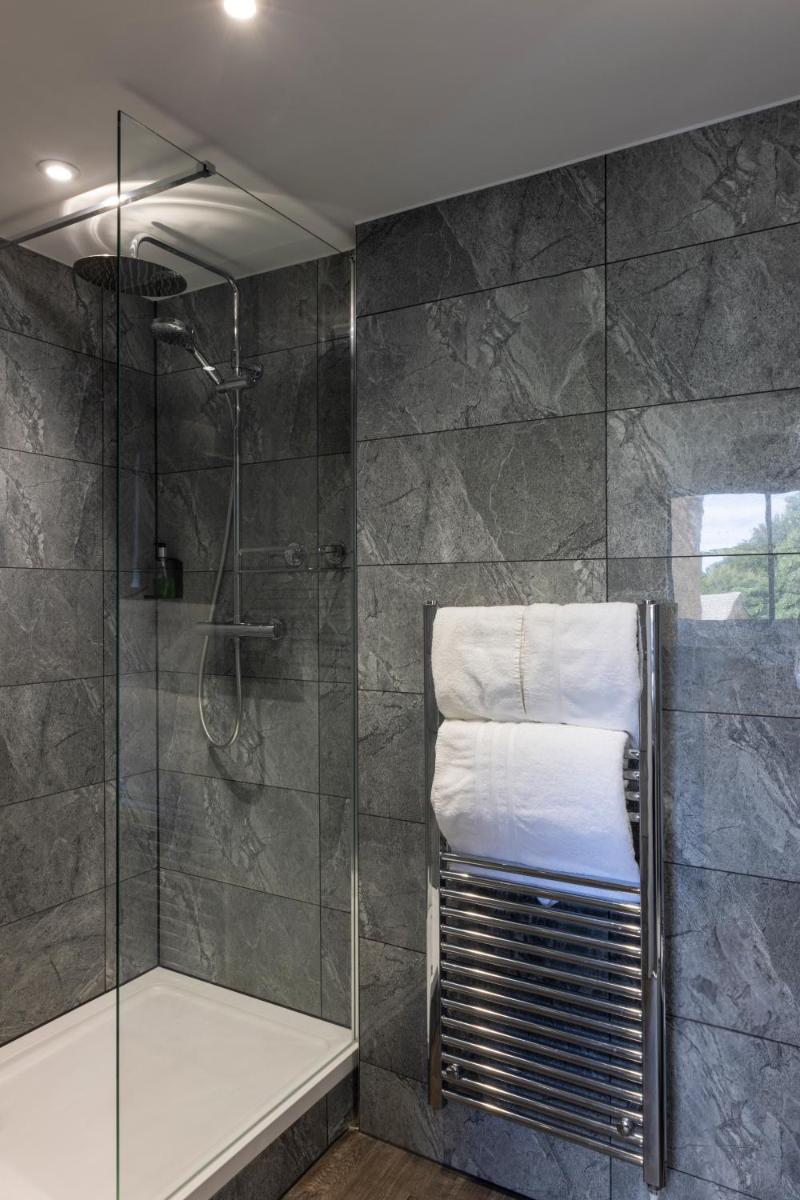 Whately Hall Hotel - Housity