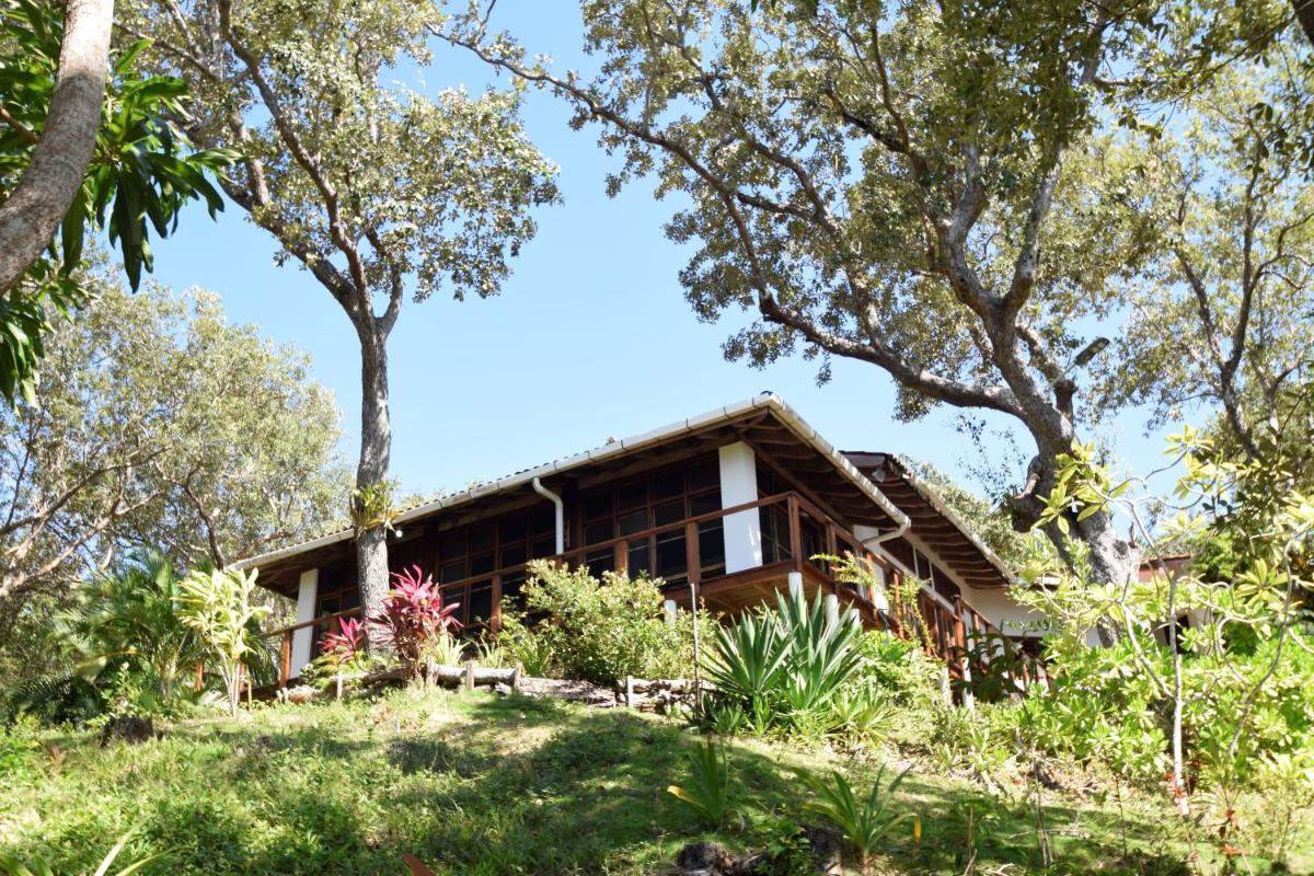 Mango Creek Resort - Housity