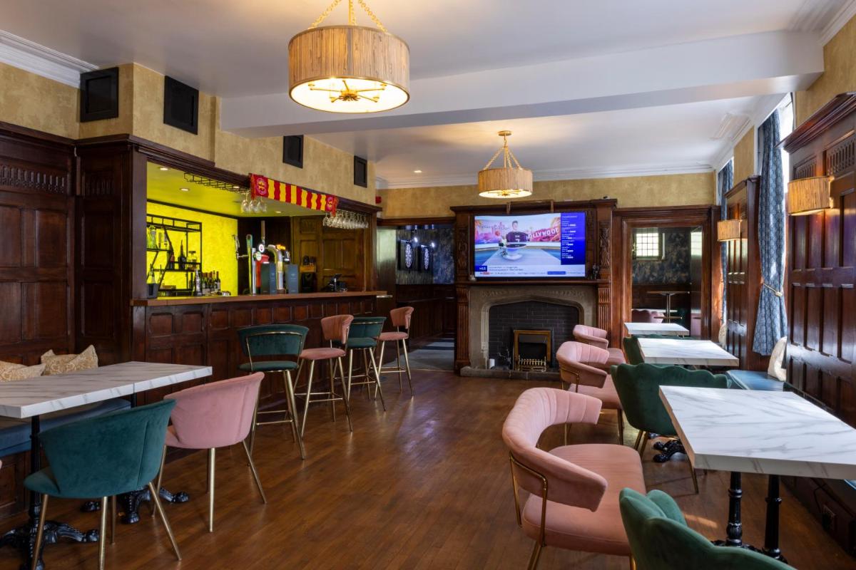 Whately Hall Hotel - Housity
