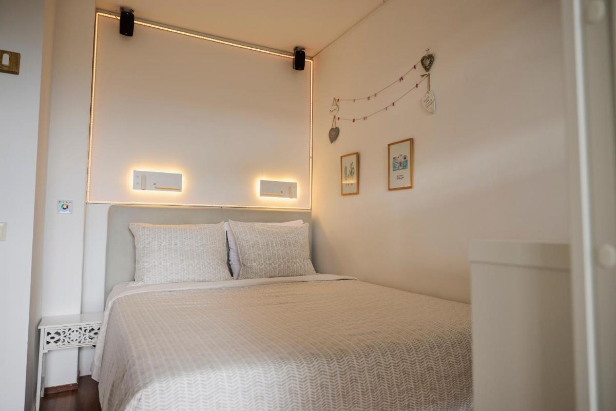Treehouse Inn - Housity
