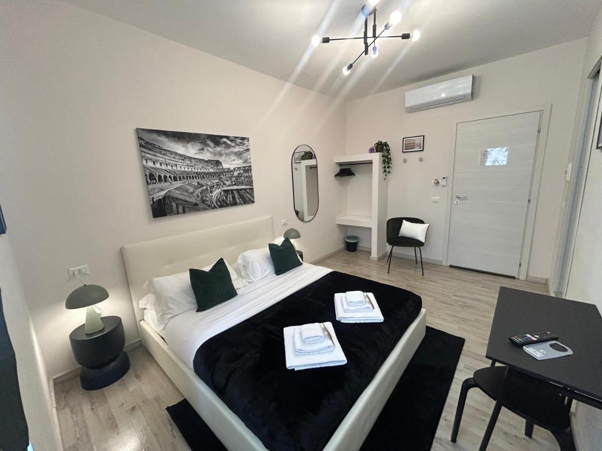 San Pietro Rooms 84 - Housity