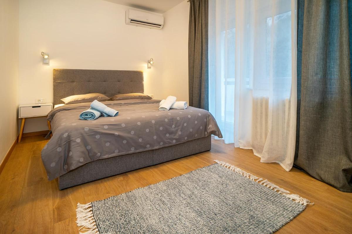 Apartments Juranić - Housity