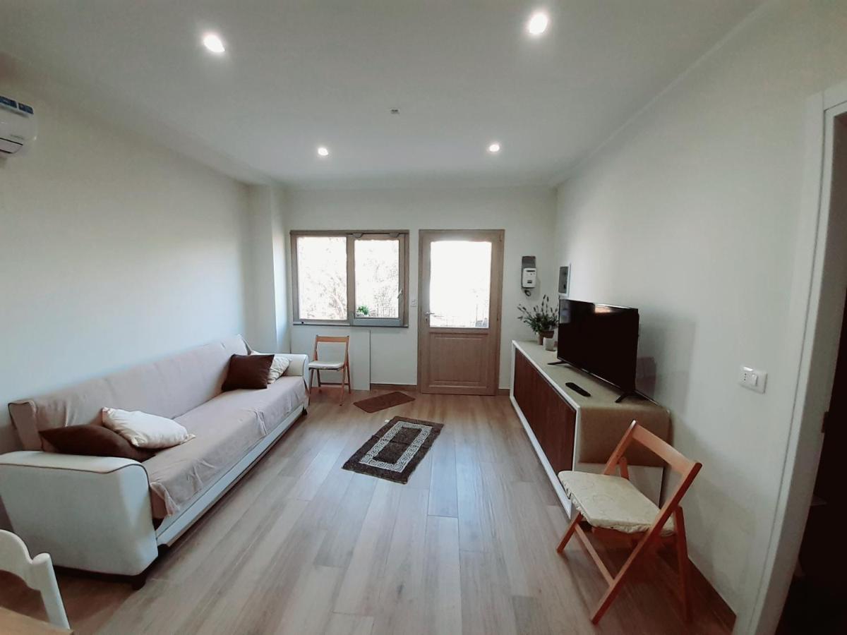 Guest Room Nesea - Housity