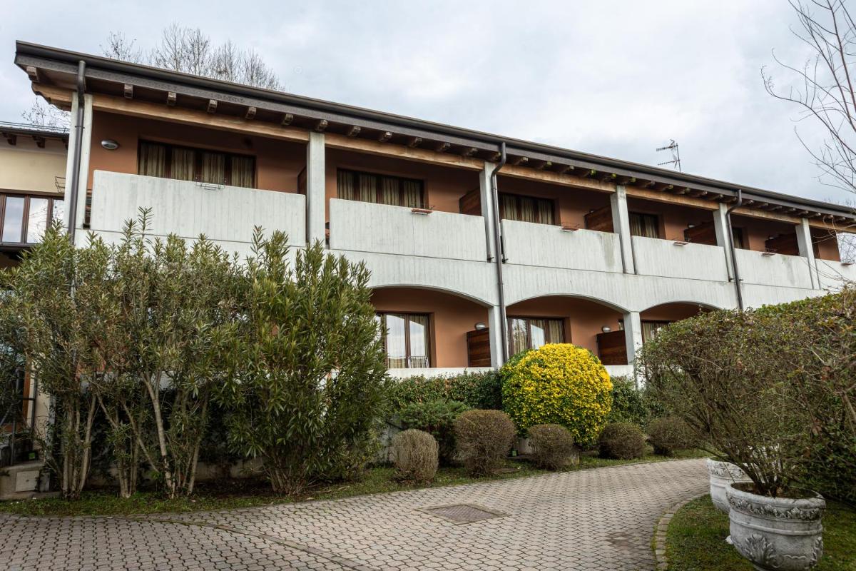 Hotel Mariuccia - Housity