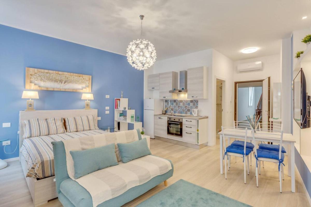 Cortevecchia#13 - Housity