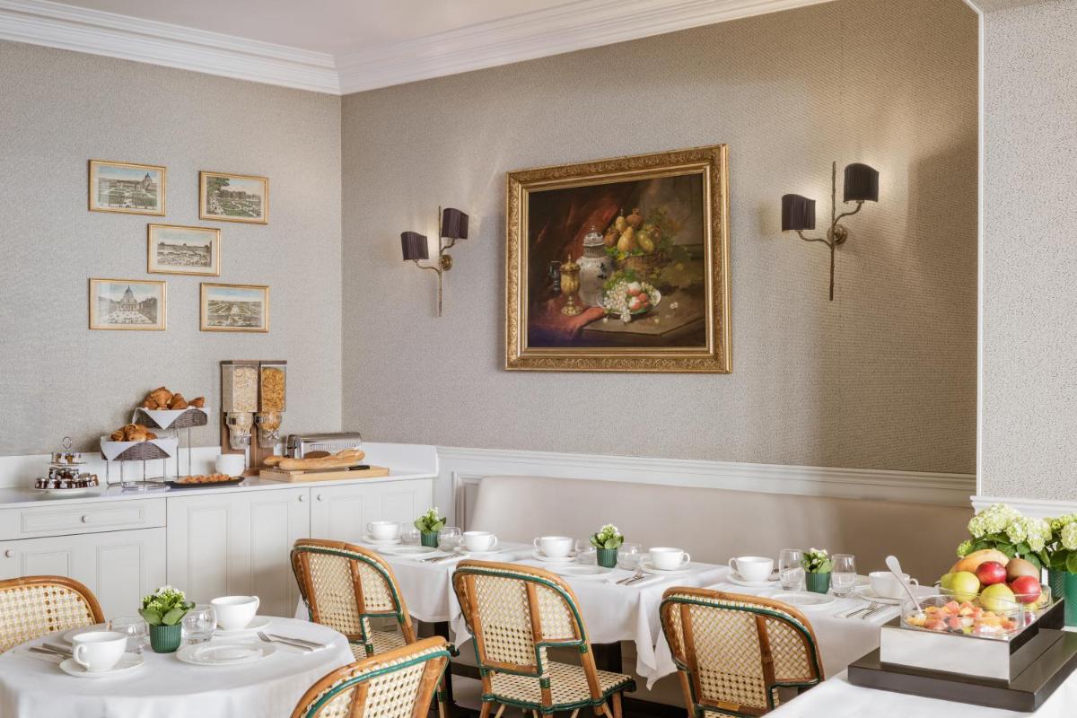 Nourriture dans l'hôtel ou à proximité