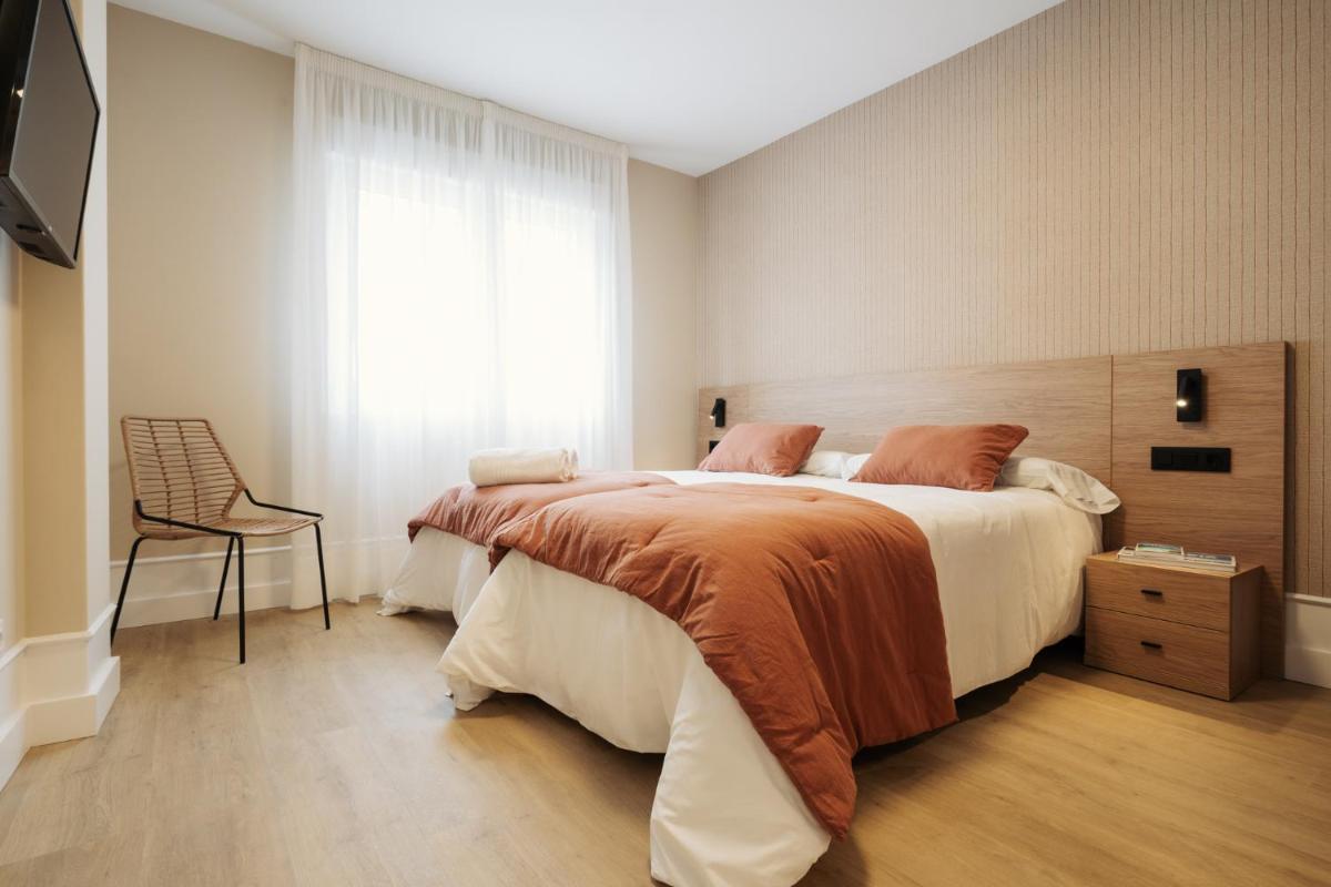 Hostal Pico de Noro - Housity