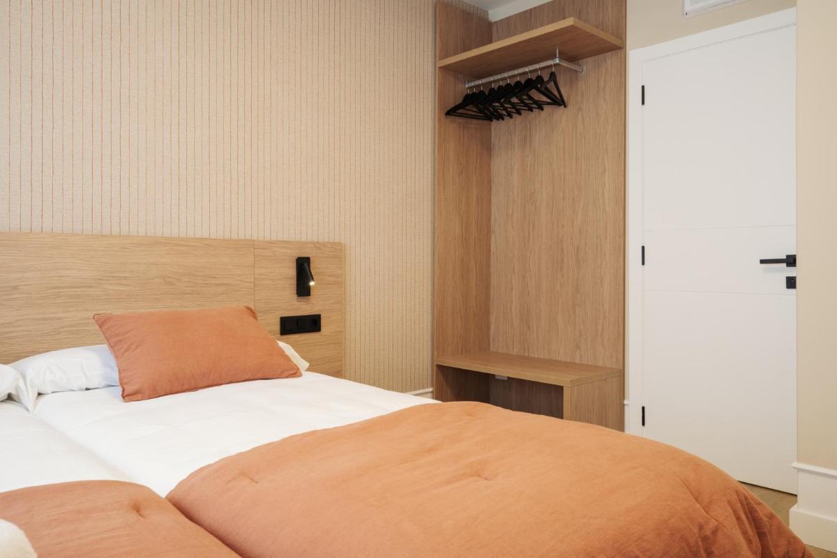 Hostal Pico de Noro - Housity