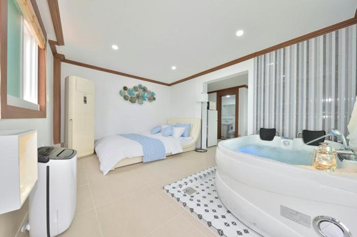 Oedo Tour Pension - Housity