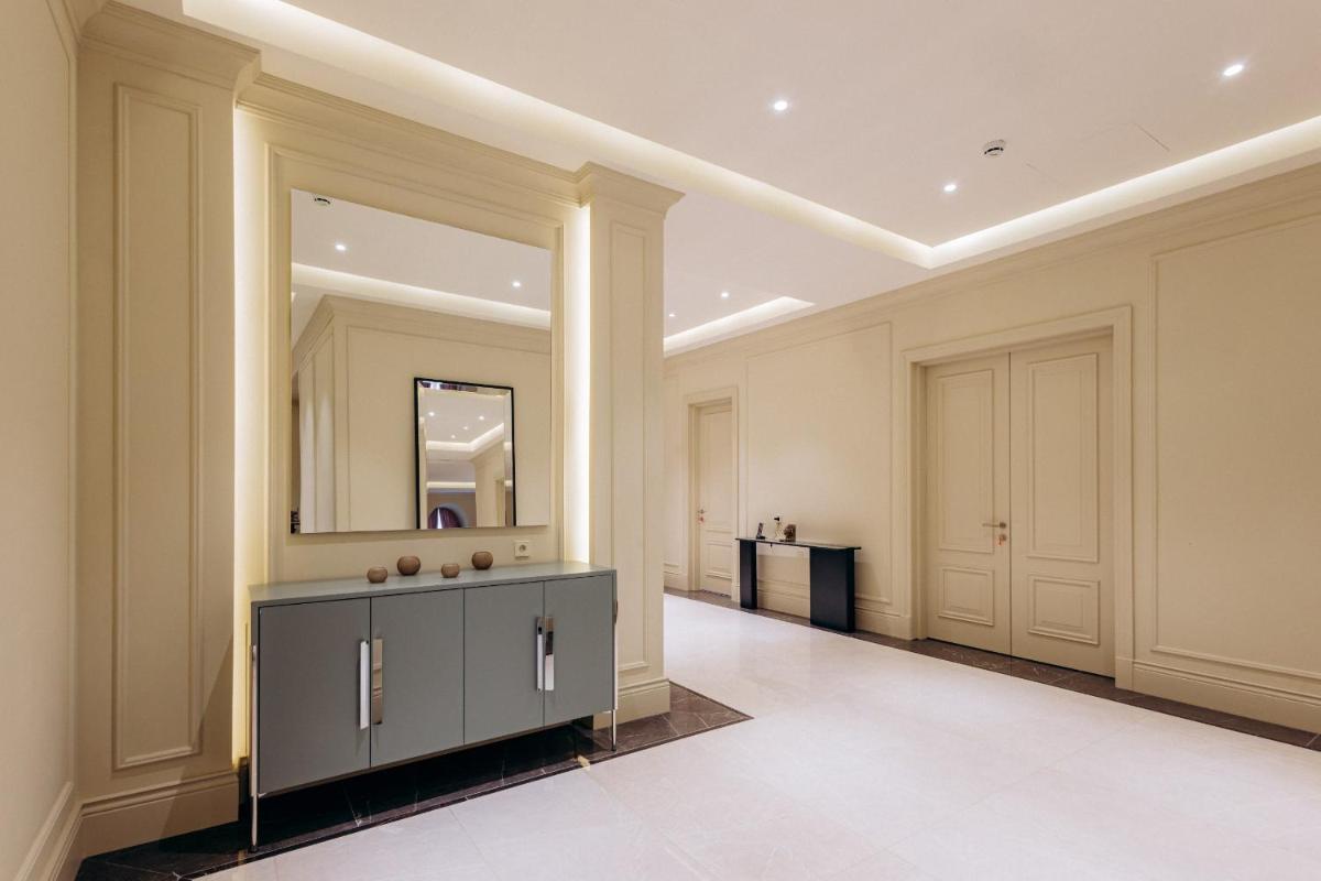Isr Baku Family hotel apartment 4 bedroom - Hizvo