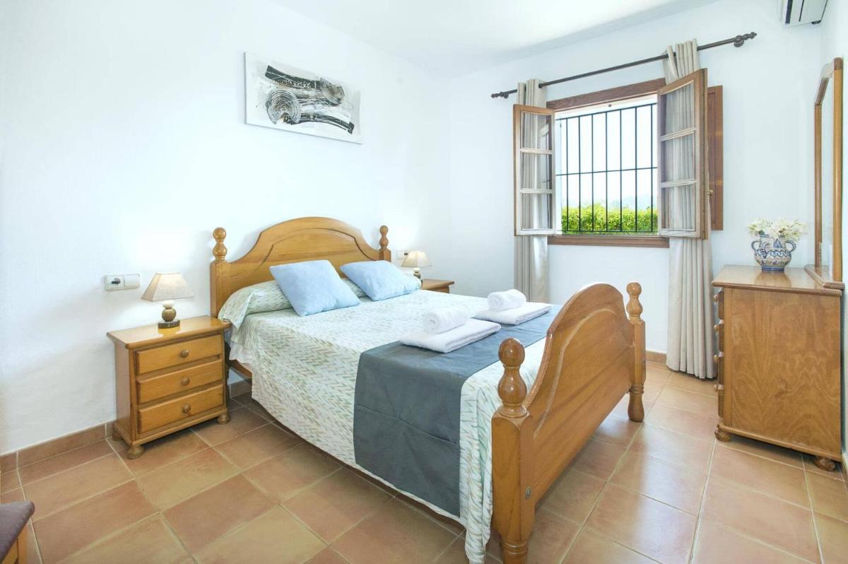 Villa Can Rasca by Villa Plus - Housity