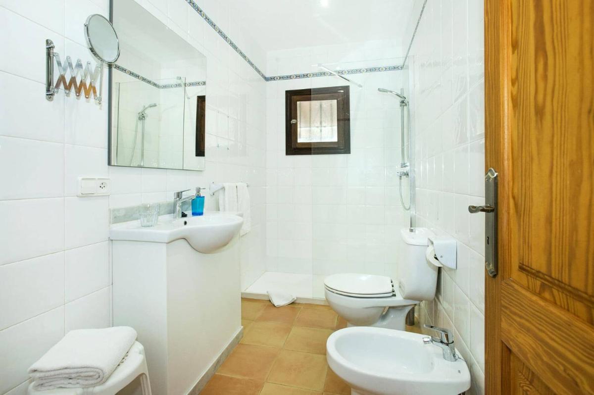 Villa Can Rasca by Villa Plus - Housity