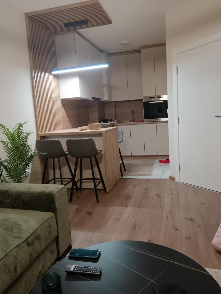 Milanović apartman - Housity
