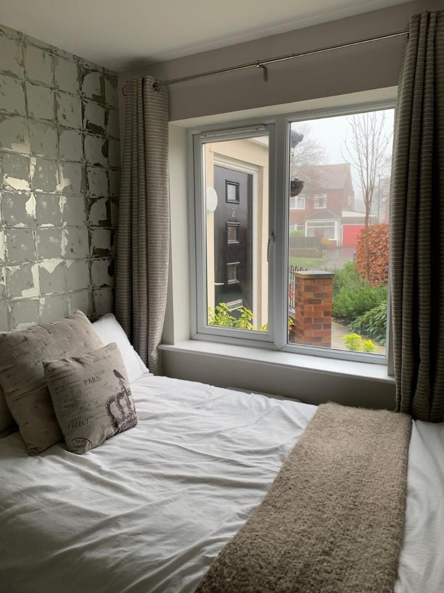Unique Garden 2 Bed flat in Gosforth - Housity