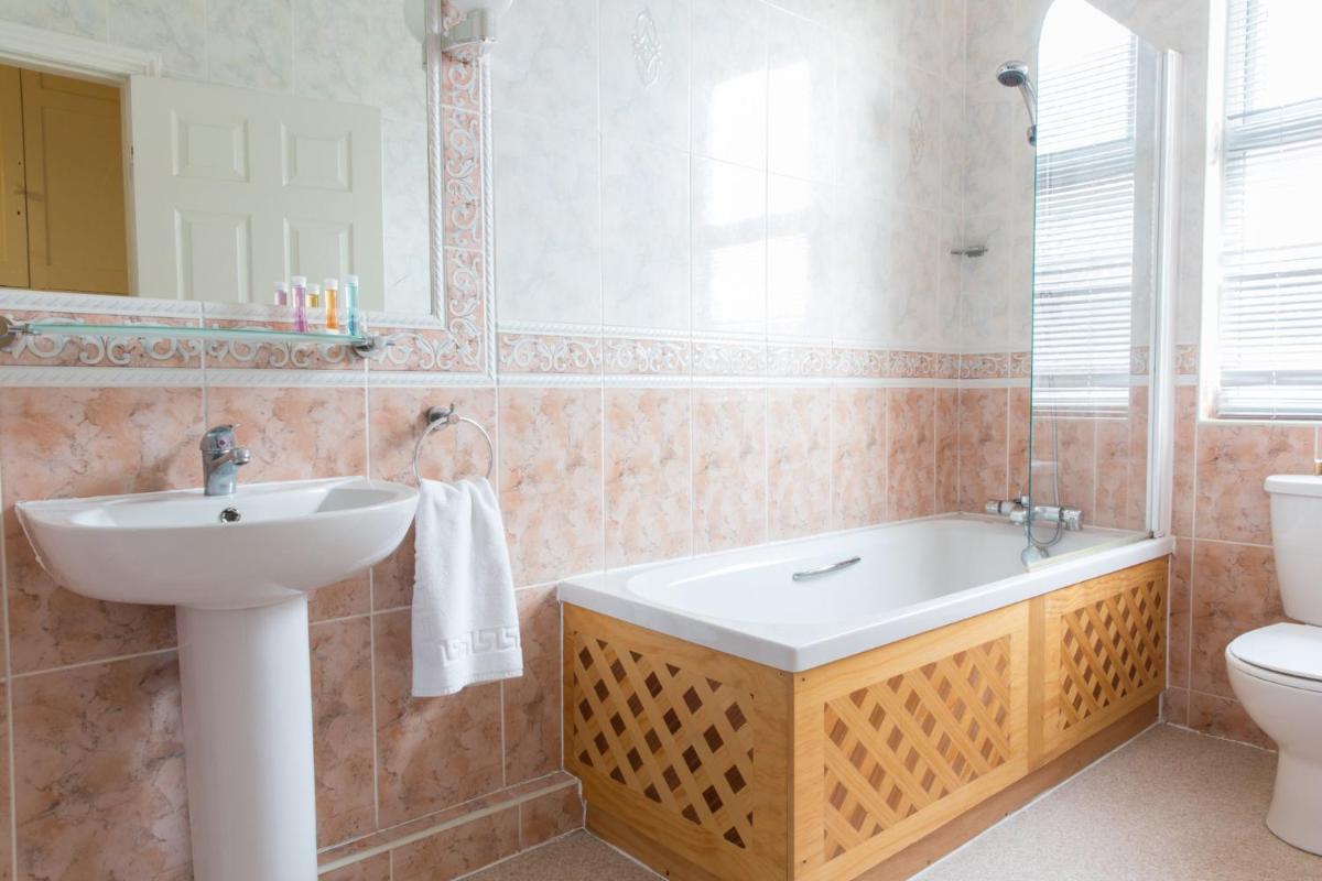 Promenade Apartments - Housity
