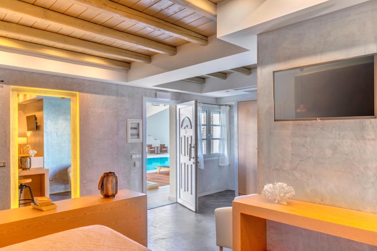 Nissaki Beach Hotel - Housity