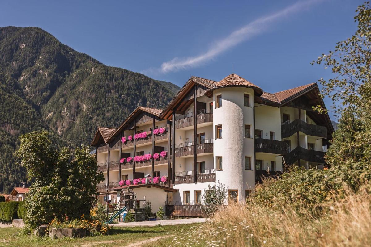Aparthotel Panorama - Housity