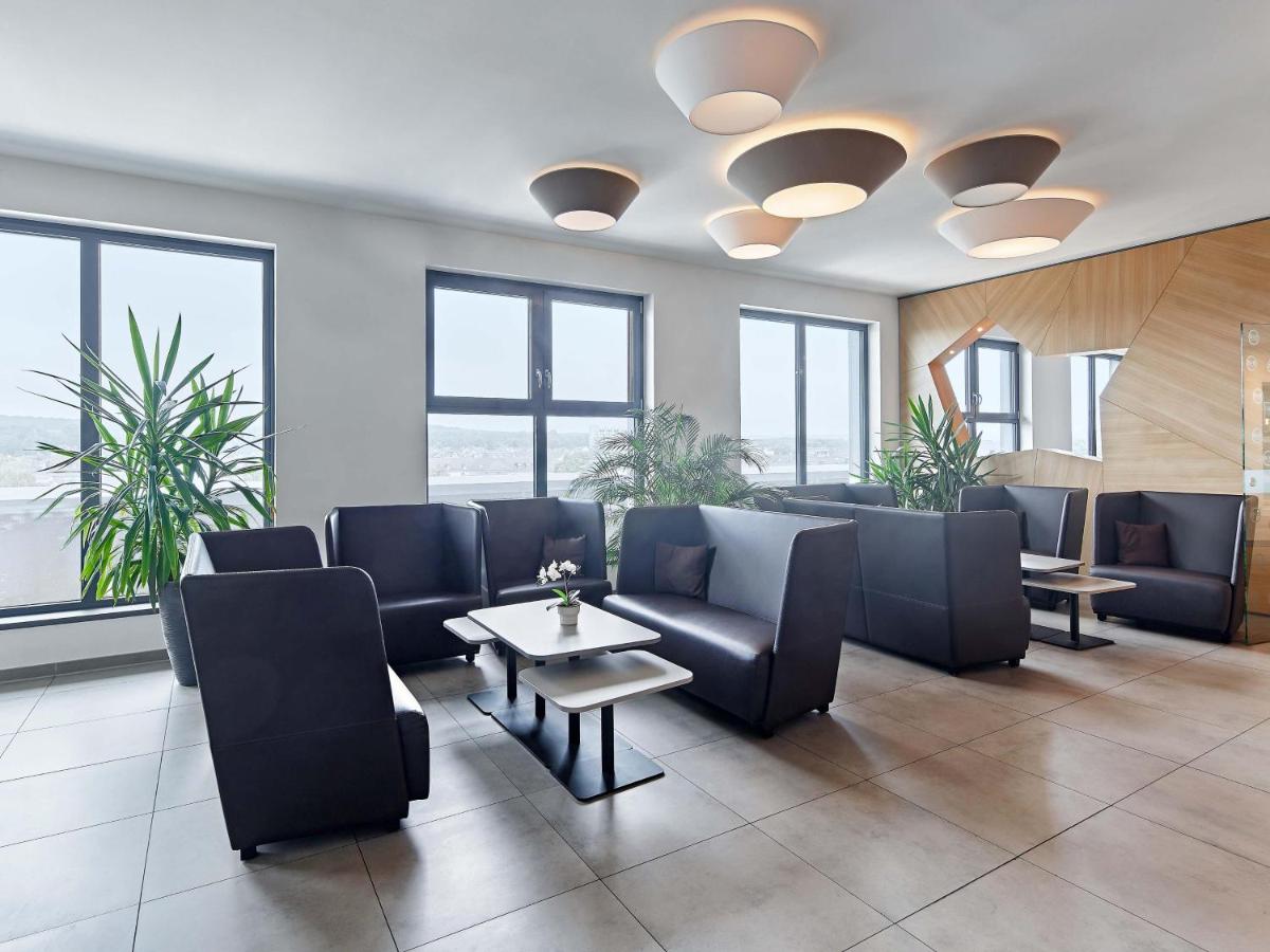 B&B Hotel Köln-Troisdorf - Housity