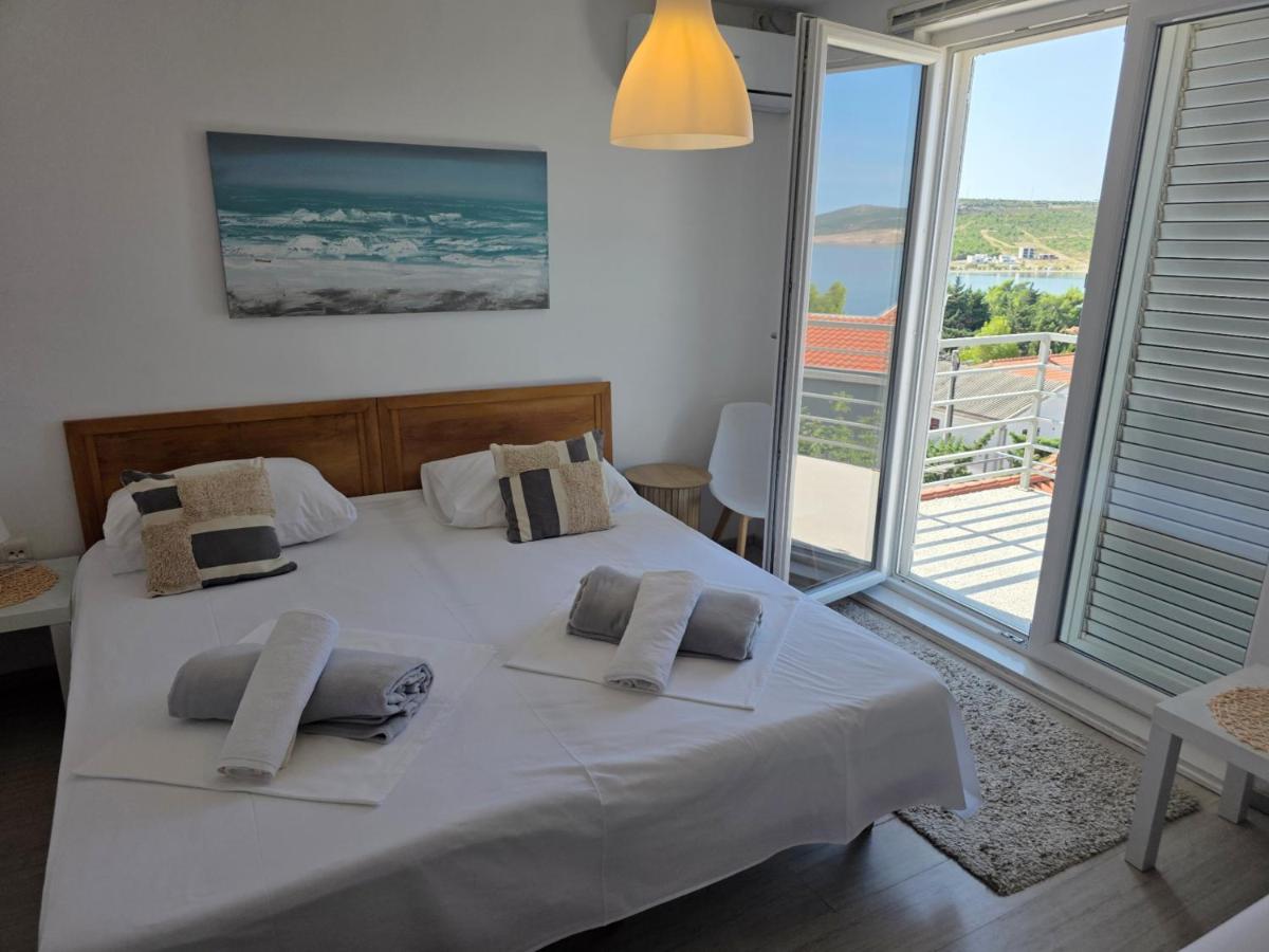 Bed &amp; Breakfast Dora - Housity