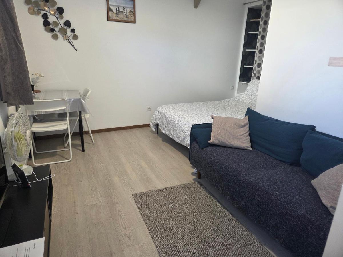 Appartement l'hay les roses - Housity