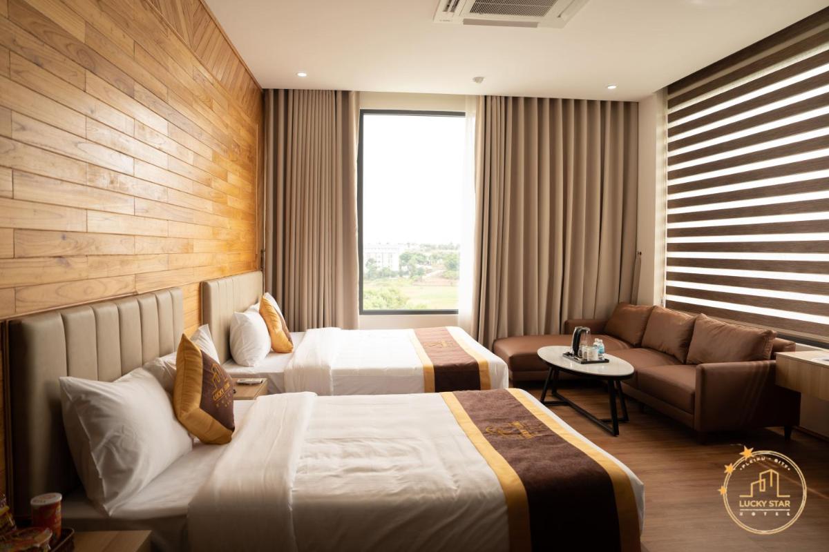 LuckyStar Hotel - Housity