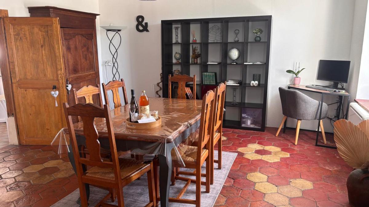 La Parencelle, proche Boulerie Jump, PEC, Circuit - Housity