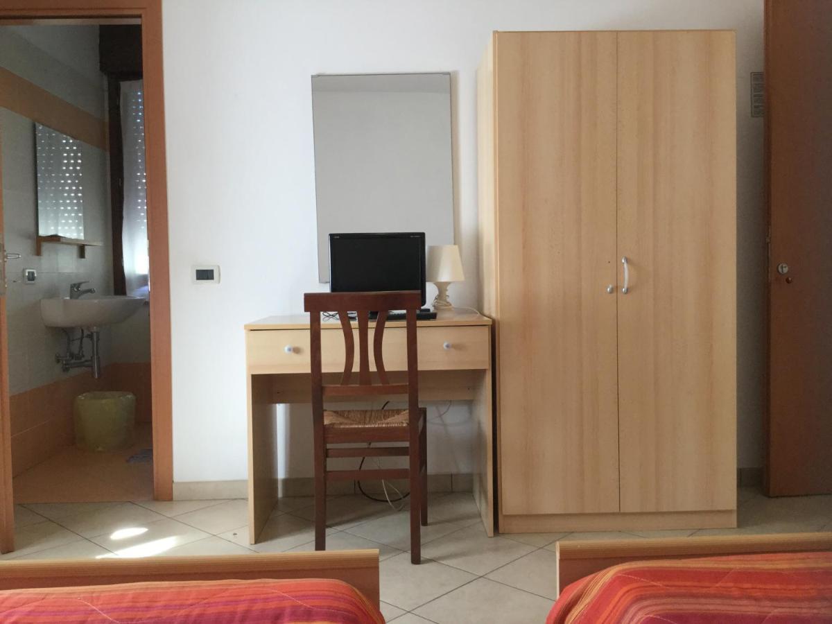 Albergo Adige - Housity