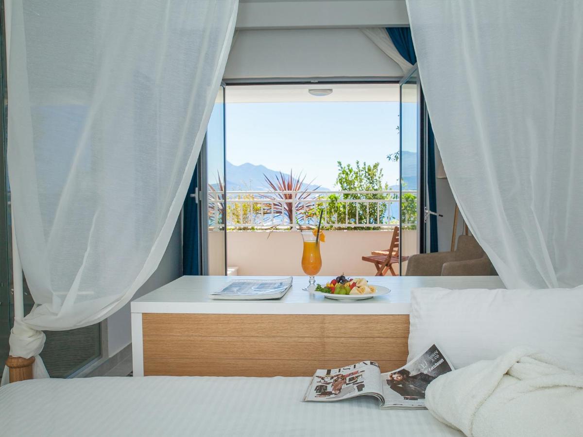 Boutique Hotel and Spa Blanc & Bleu - Blanche - Housity