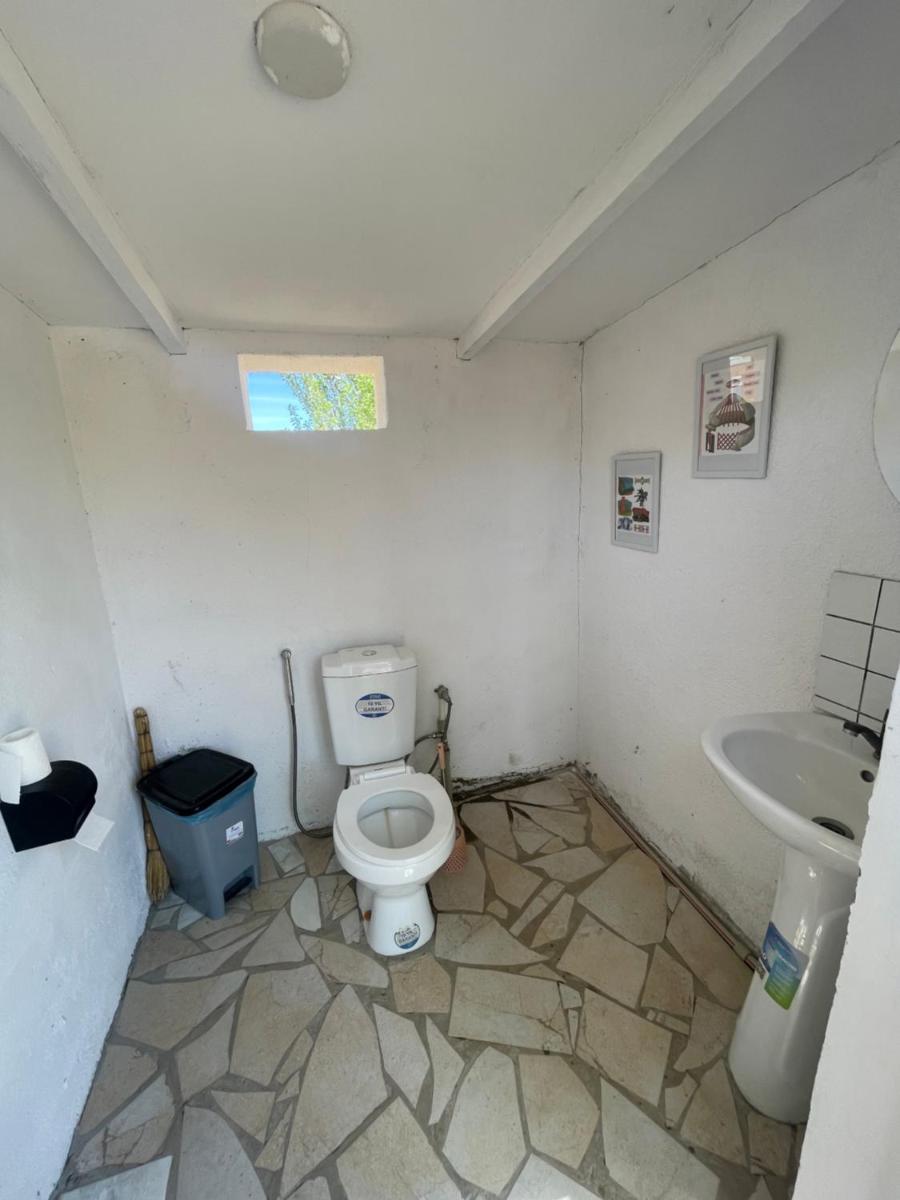 Agat Yurt Camp - Housity