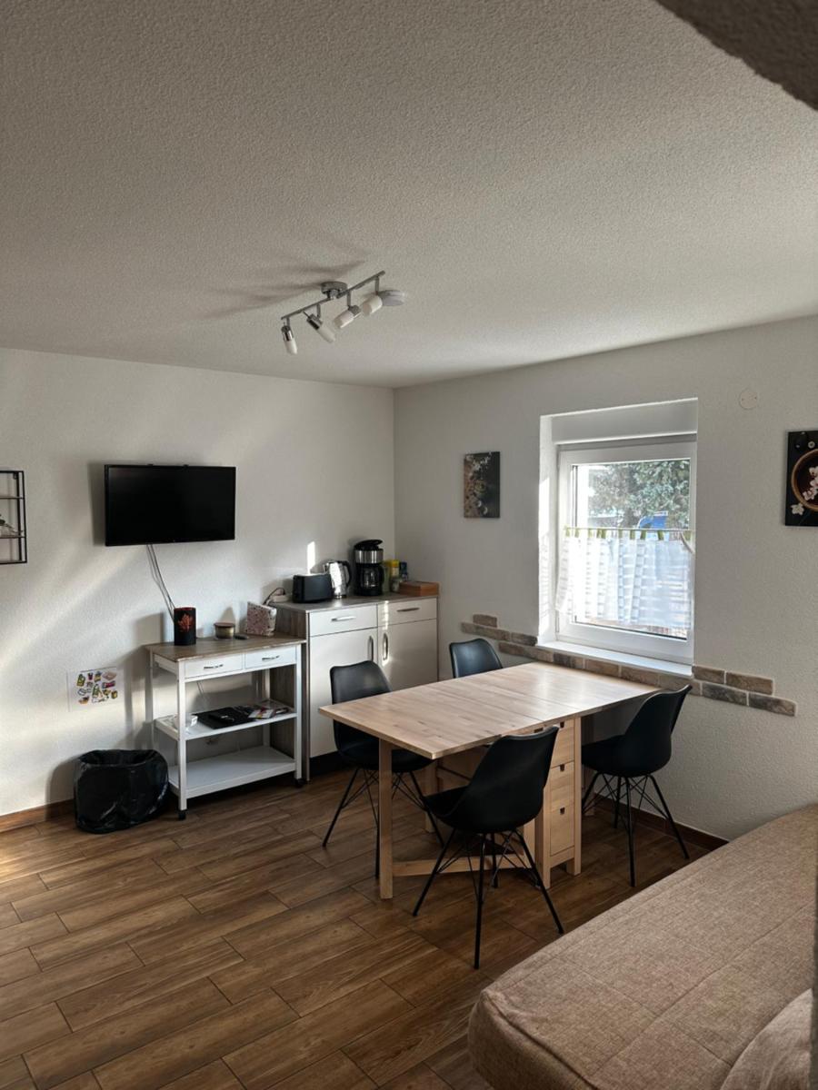 Creek House - Housity