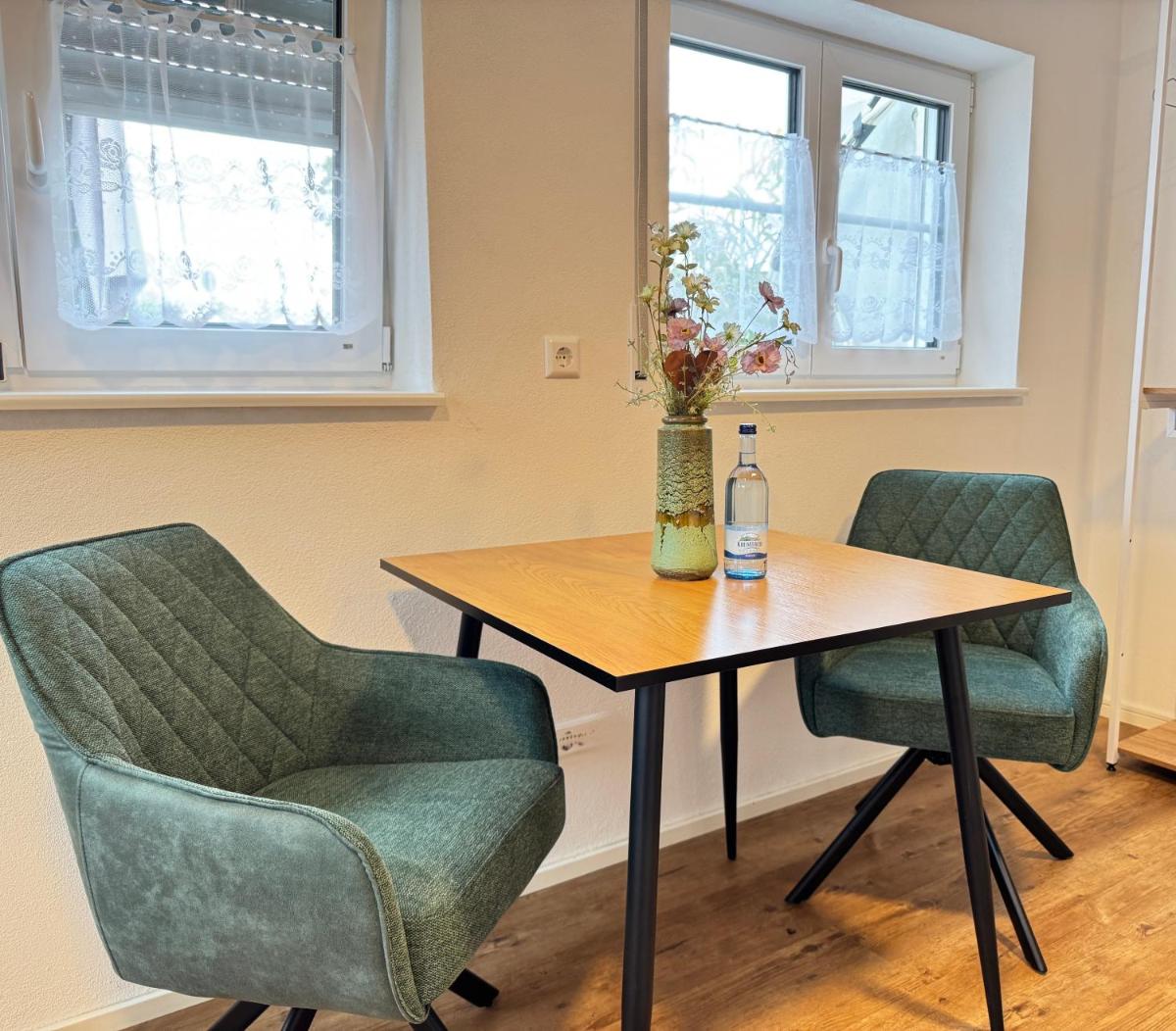 Café Canapé Ravensburg - nahe Bodensee & Messe - Housity