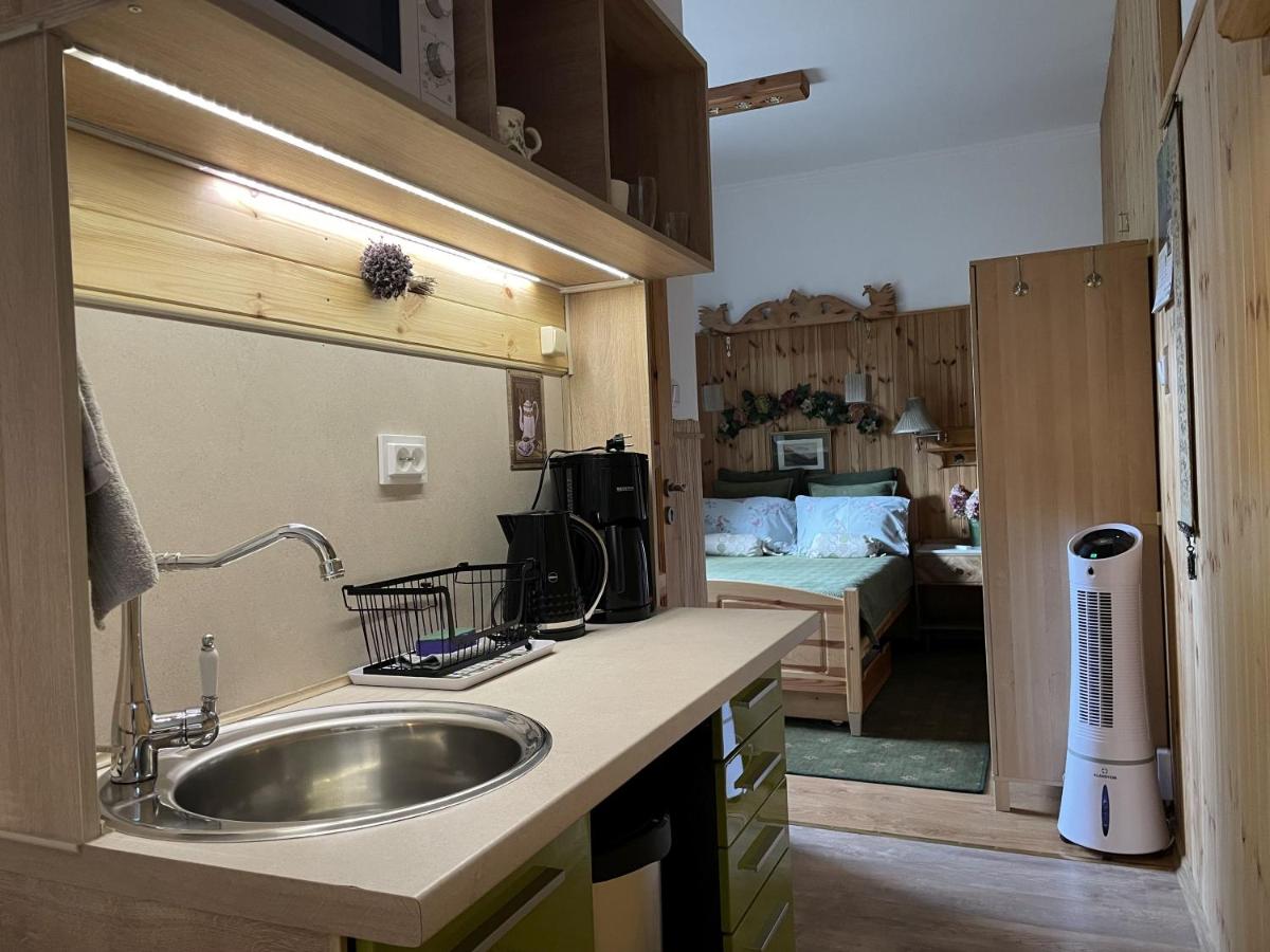 Apartamenty pod Wiciokrzewem - Housity