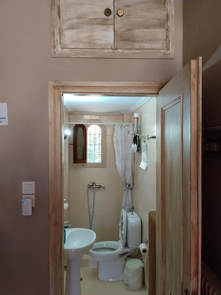 Romilias Apartment - Housity