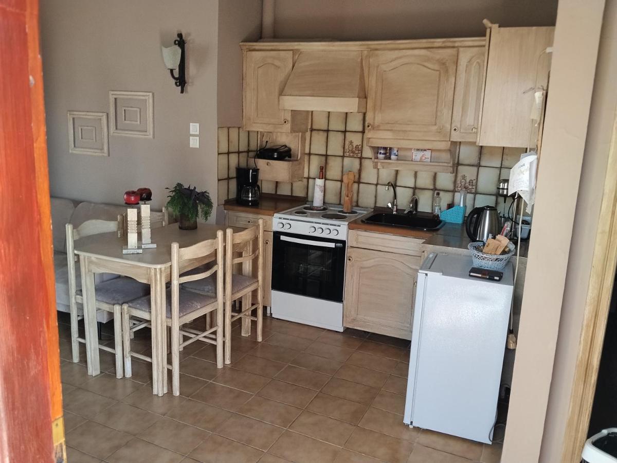 Romilias Apartment - Housity