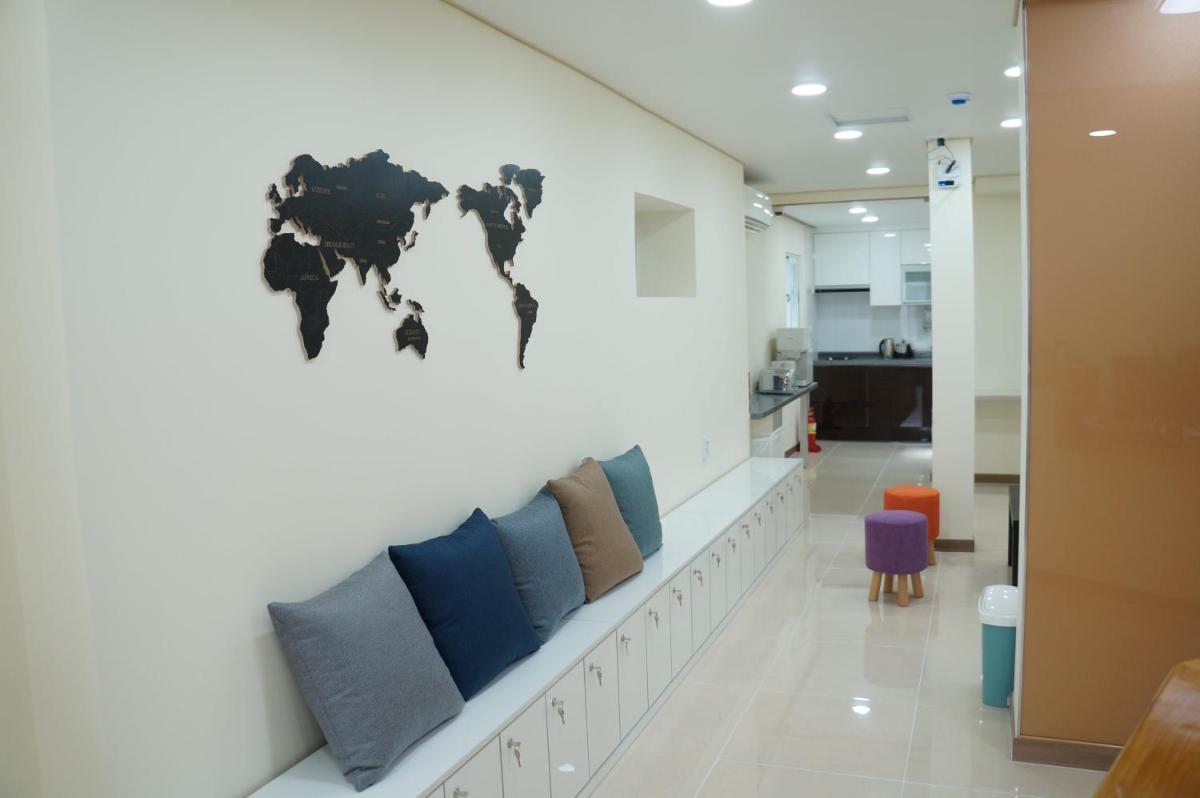 Namsan Gil House - Housity