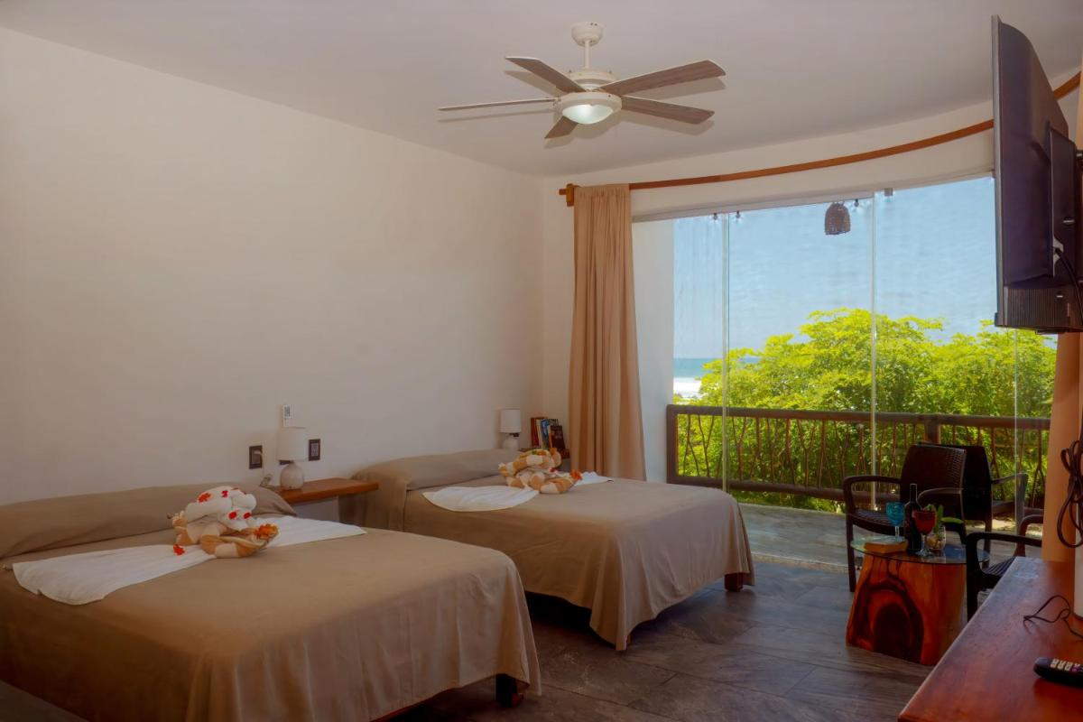 Casas de los Abuelos Beachfront house, Troncones - Housity