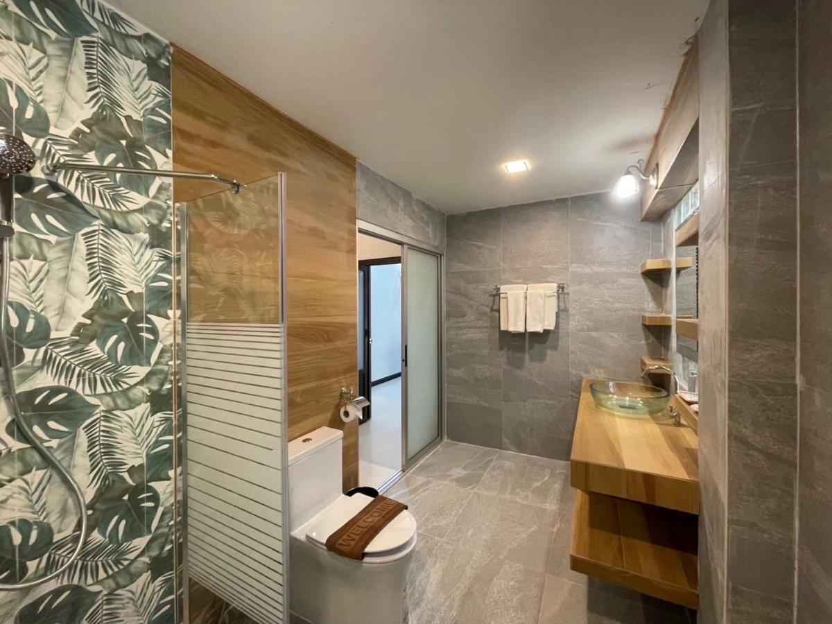 Wangyao Riverside Resort - Housity