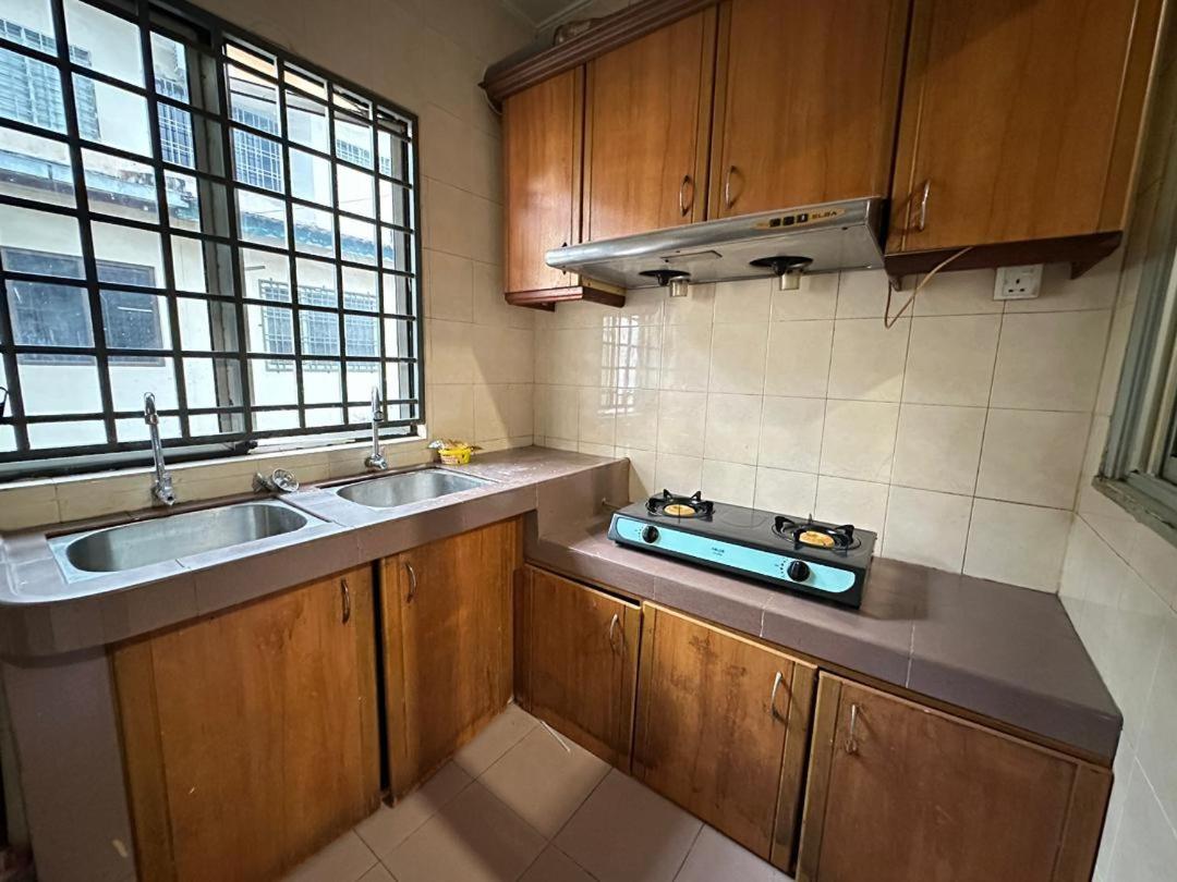BUKIT INDAH HOMESTAY - Housity