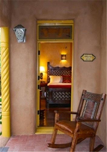 Antigua Inn - Housity