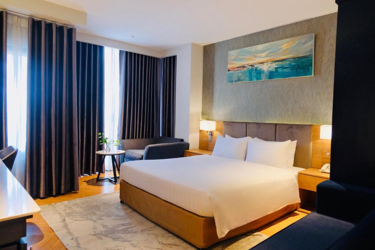 Galaxy Hotel - Ben Thanh Market - Housity