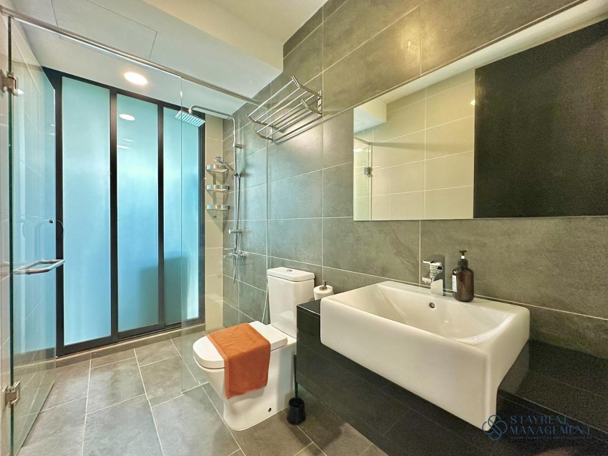 Almas Suites Puteri Harbour by Stayrene - Hizvo