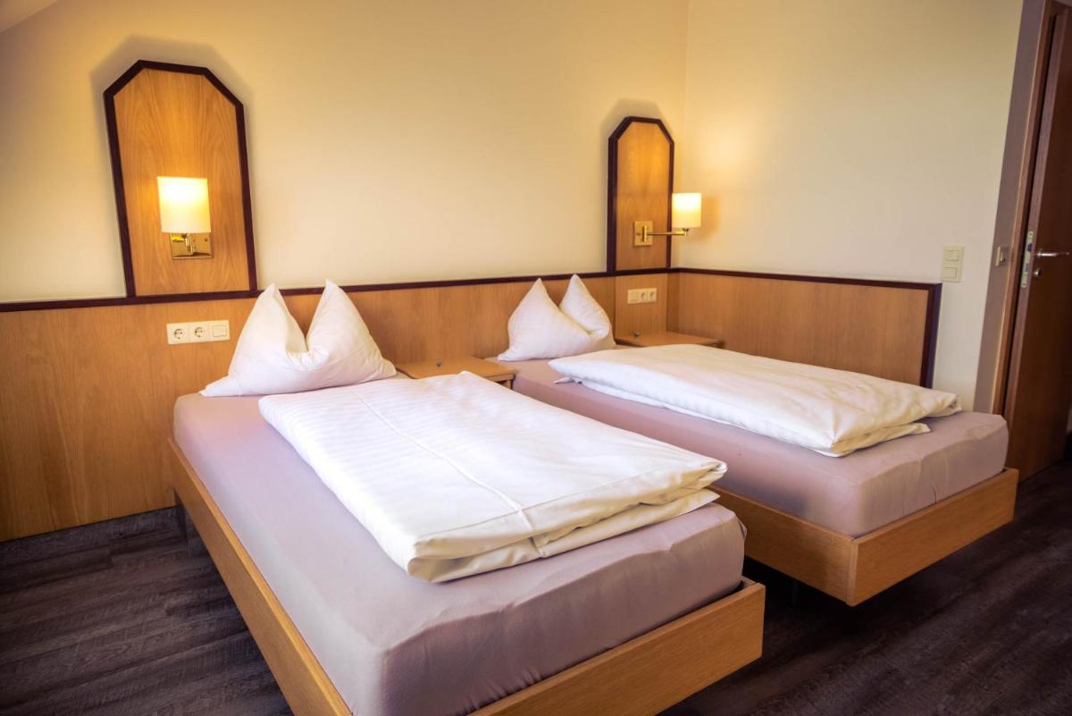 Hotel Cafe Kern - Housity