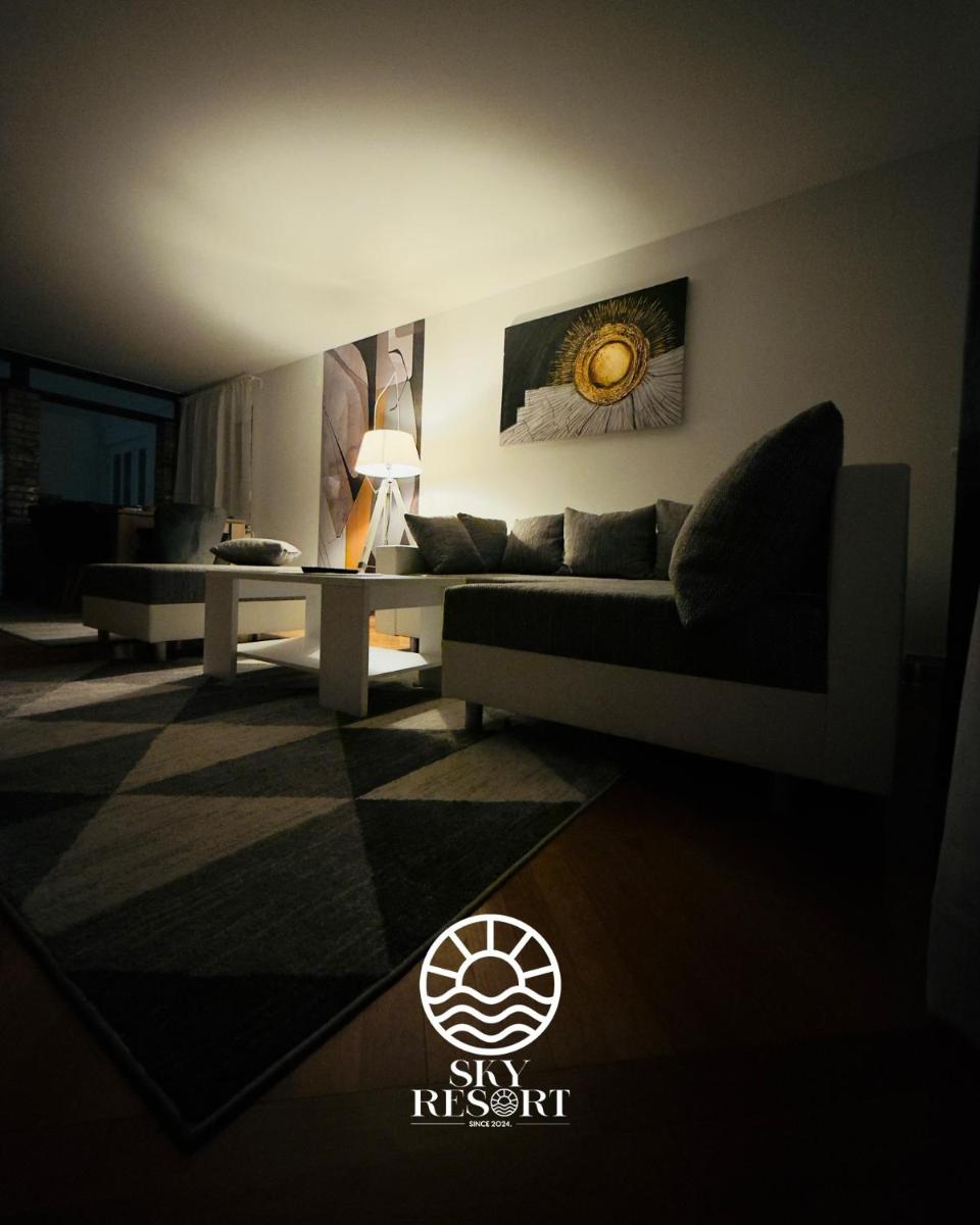 Sky Resort - Housity