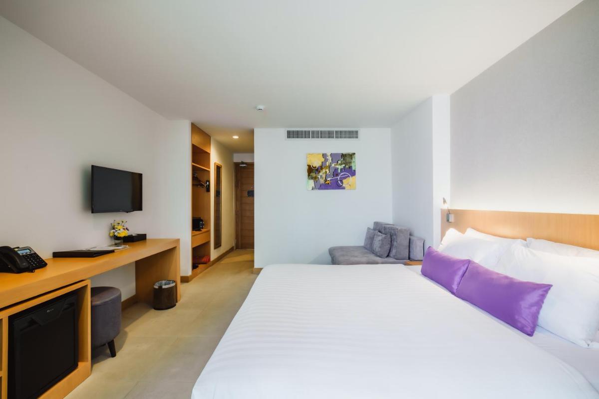 The Lunar Patong - Housity