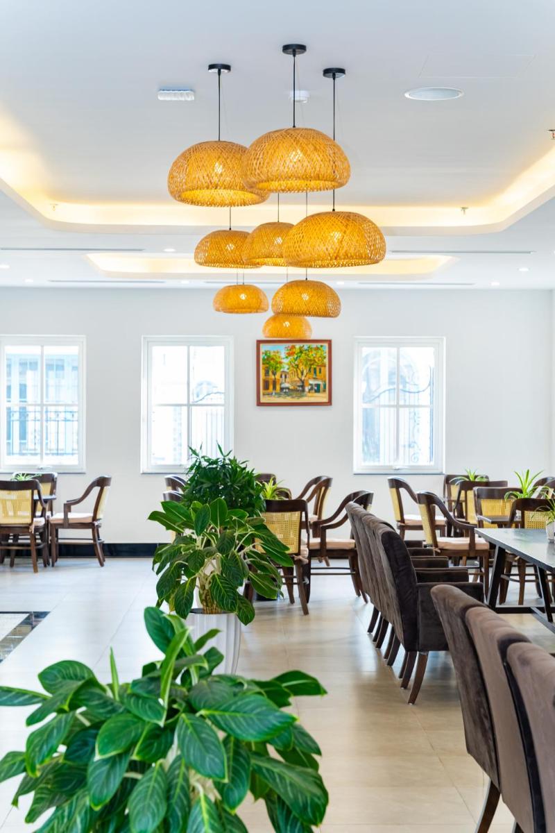 INDOTEL HALONG HOTEL - Housity