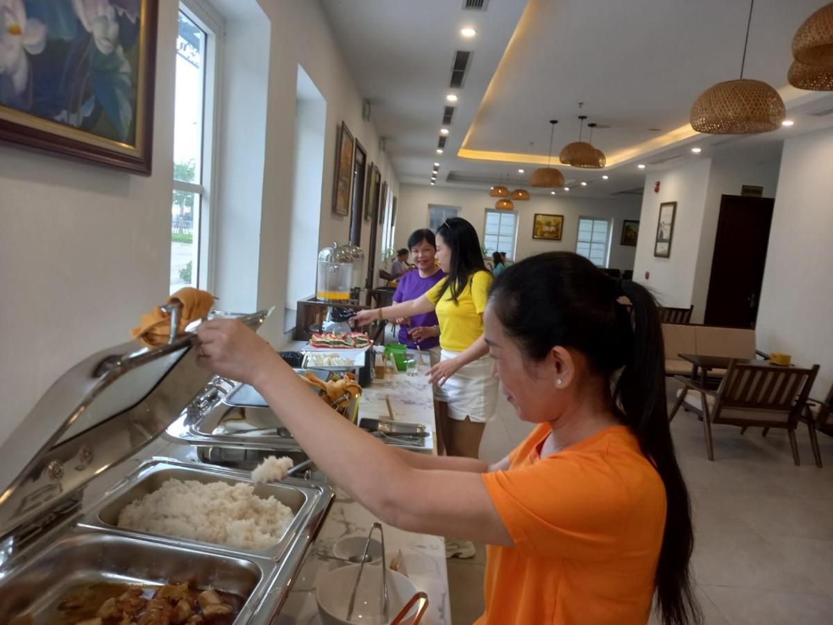 INDOTEL HALONG HOTEL - Housity