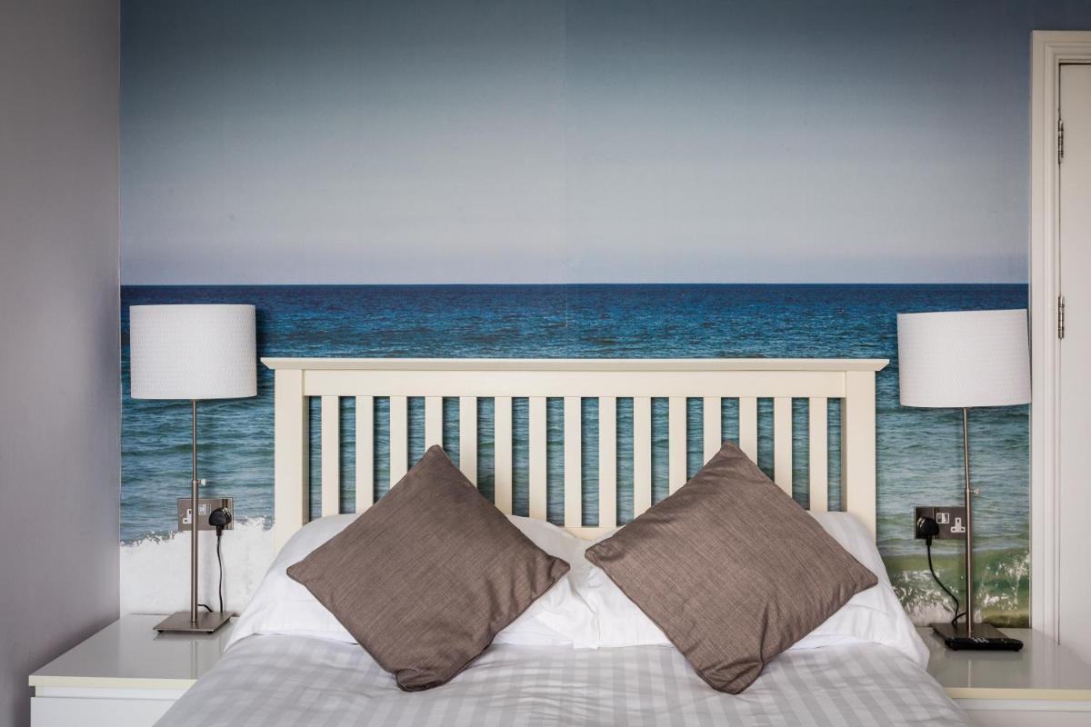 Oceanside Lifestyle Hotel - Housity