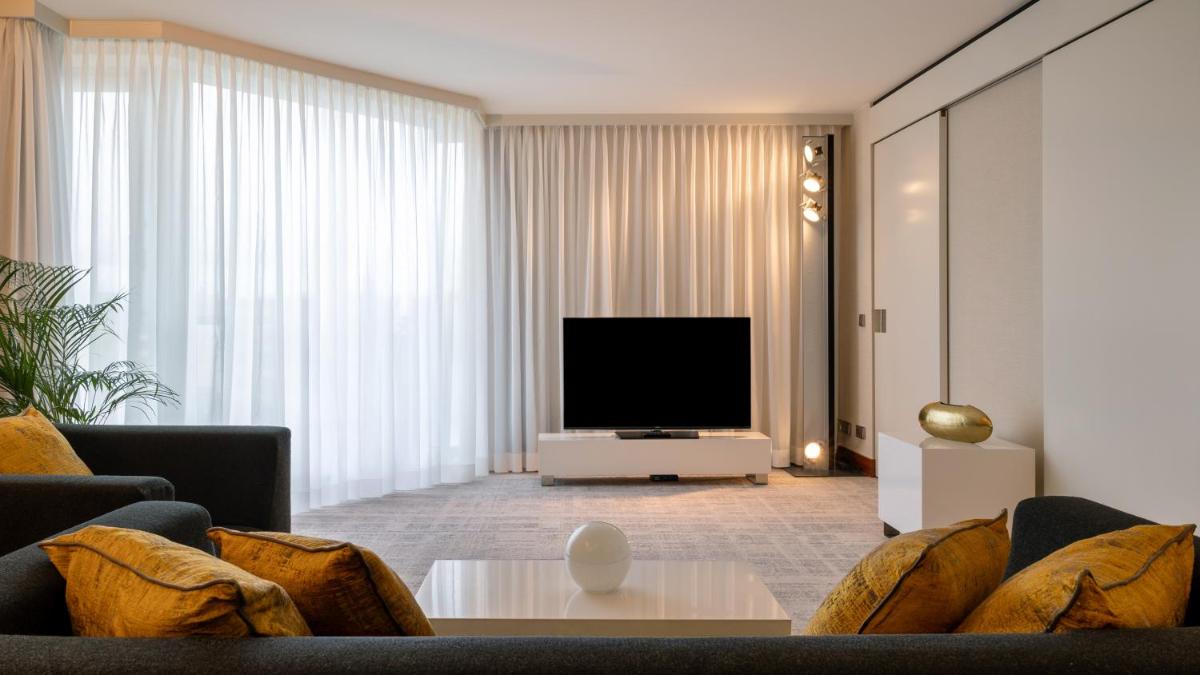 TV/Unterhaltungsangebot in der Unterkunft InterContinental Berlin by IHG